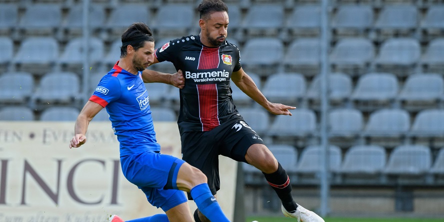 Testspiele am Dienstag: Drama und Sorgen um Bellarabi, Leipzig stolpert
